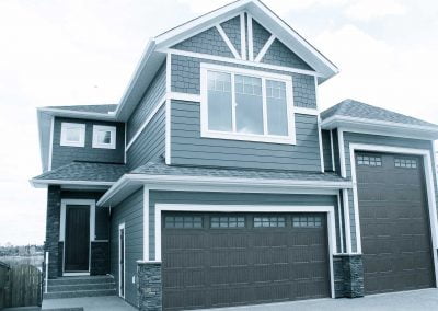 9. City Home – Over-sized Garage (2 Images)